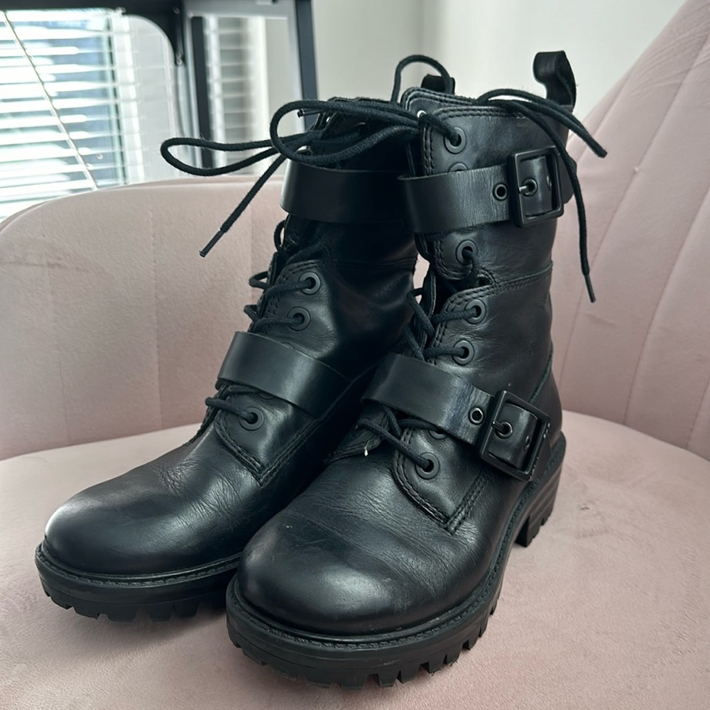 Kendall + Kylie Eliya Boot - Size 7